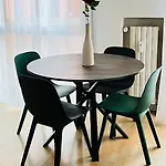 Apartment Ale's House